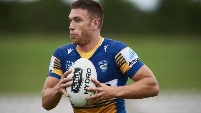 SYDNEY, AUSTRALIA - FEBRUARY 18: Tom Opacic of Parramatta runs the ball during the NRL trial match between the Parramatta Eels and the St George Illawarra Dragons at Netstrata Jubilee Stadium on February 18, 2021 in Sydney, Australia. (Photo by Brett Hemmings/Getty Images)