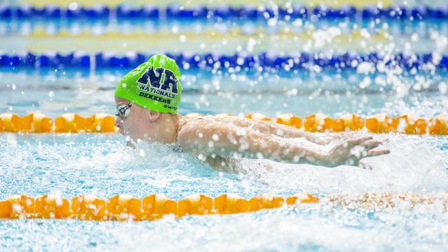 Elizabeth Dekkers from Newmarket competing at the Swimming Queensland 2018 Queensland Championships. (AAP Image/Richard Walker)