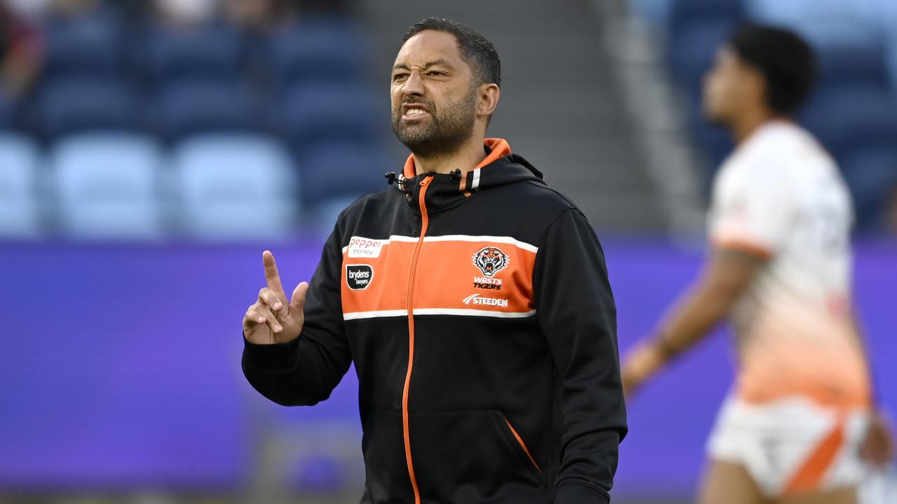 NRL 2025 Round 1 Preview: Tigers' Star Players vs. Knights