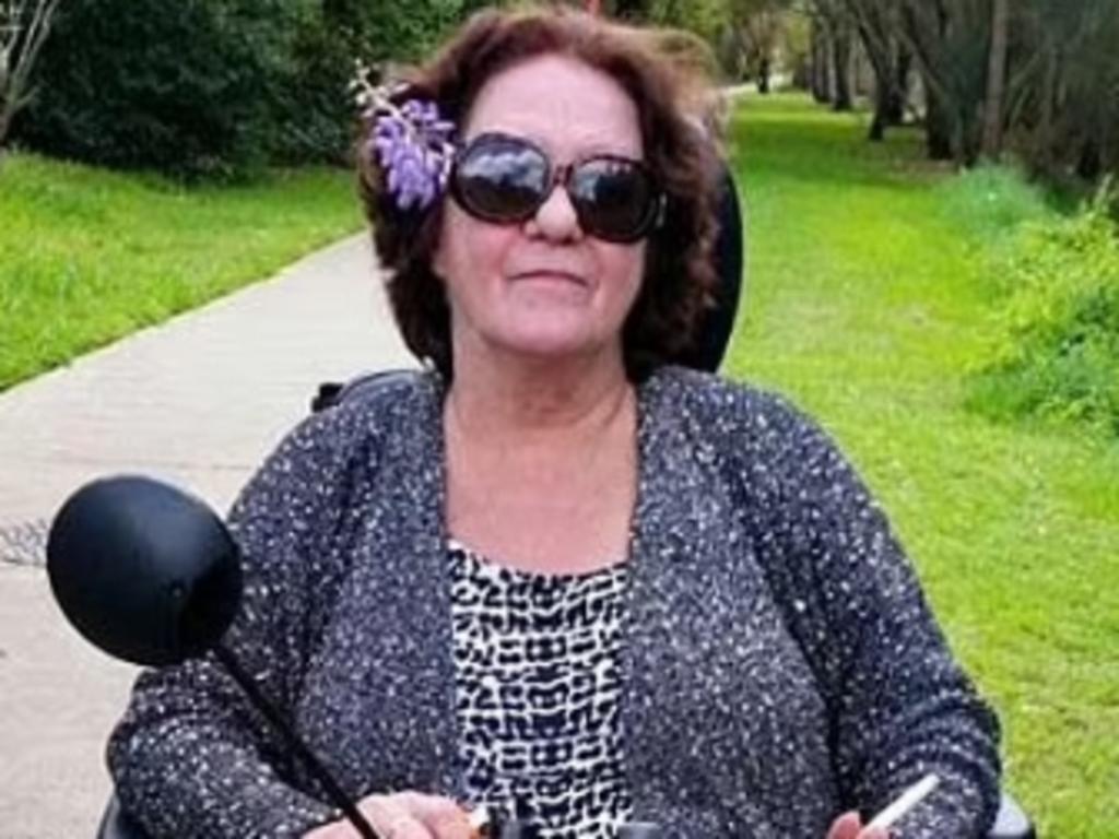 Jimmy Barnes late sister Linda, who died in 2022.