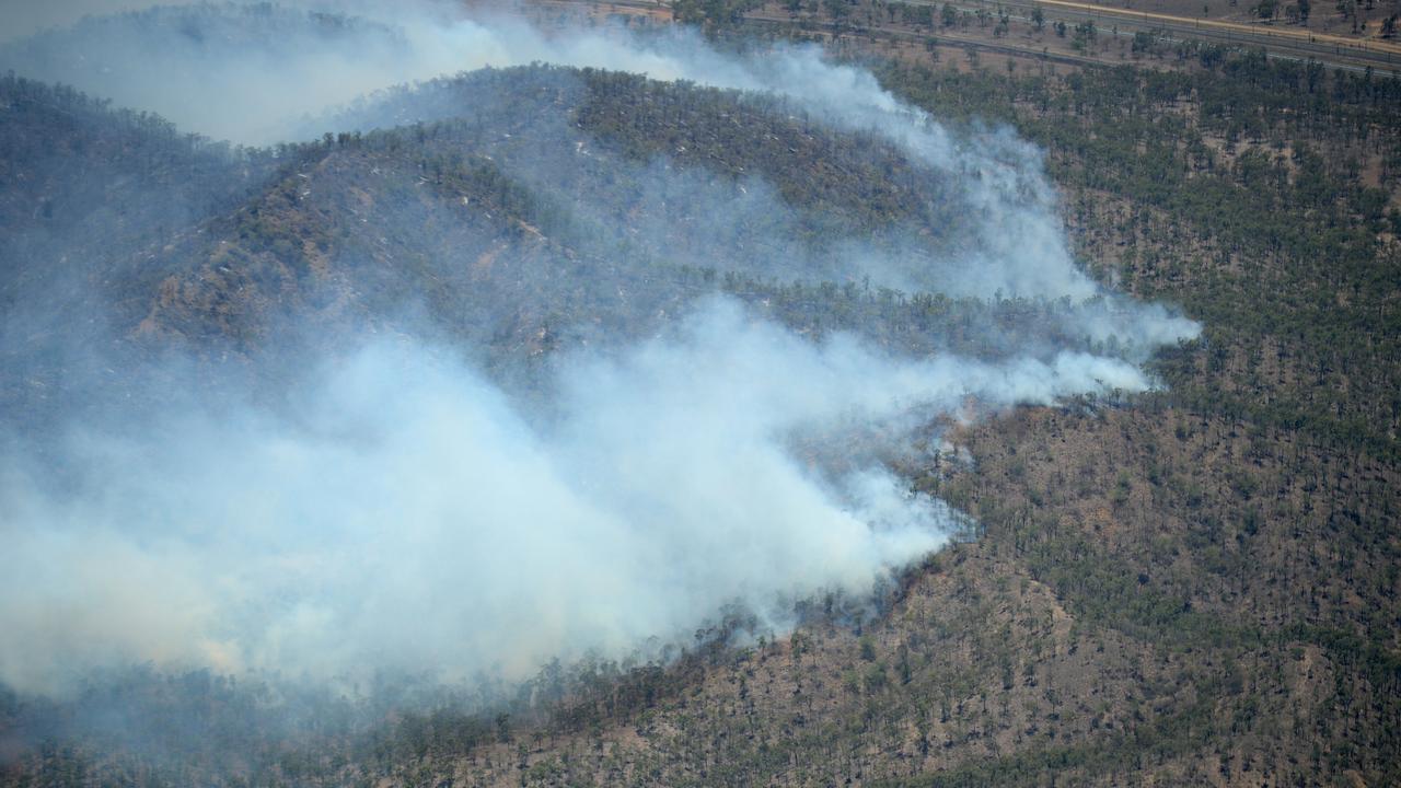 Qld bushfires: Extreme conditions as crews battle blazes | The Courier Mail