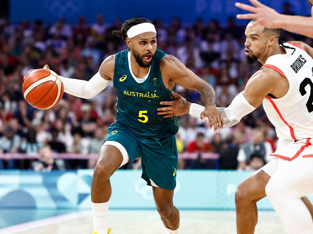 Canada’s NBA stars stifled the Boomers in the second half. (Photo by Sameer Al-Doumy / AFP)