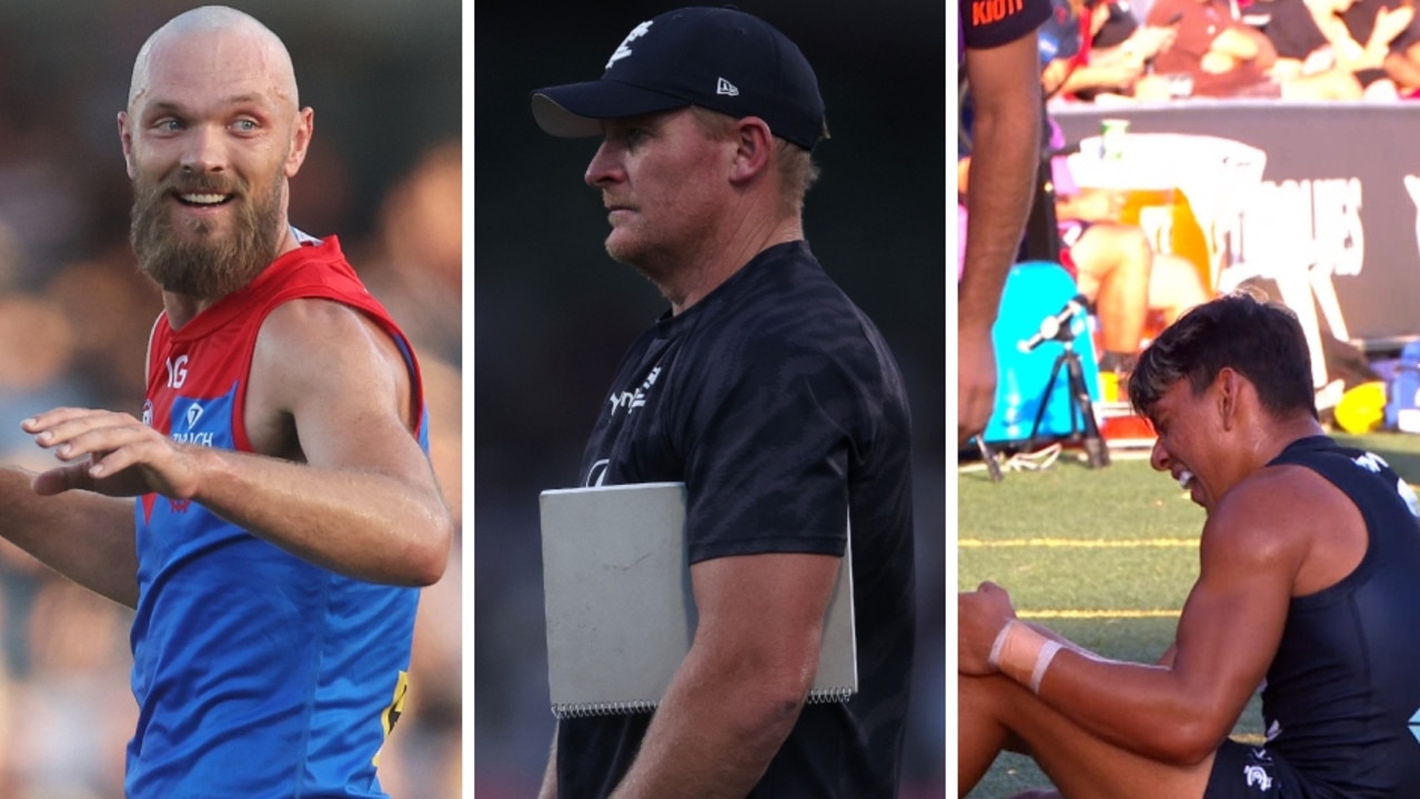 The Dees eased past the Blues in the clubs' last pre-season games.