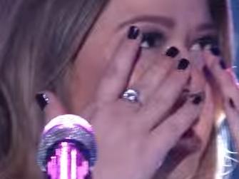 What brought Kelly Clarkson and Keith Urban to tears