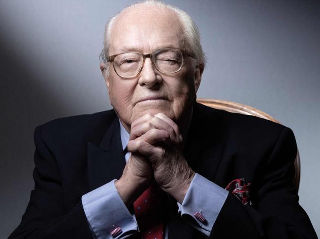 (FILES) French former leader and founder of the French far-right party Front national (FN) Jean-Marie Le Pen looks on as he poses during a photo session at his home in Saint-Cloud, suburbs of Paris, on January 14, 2021. French former leader and founder of the French far-right party Front national (FN) Jean-Marie Le Pen has died, his family told AFP on January 7, 2025. (Photo by JOEL SAGET / AFP)