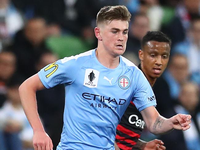 MELBOURNE, AUSTRALIA - SEPTEMBER 18: Conor Metcalfe of Melbourne City controls the ball during the FFA Cup 2019 Quarter Finals match between Melbourne City FC and Western Sydney Wanderers FC at AAMI Park on September 18, 2019 in Melbourne, Australia. (Photo by Kelly Defina/Getty Images)