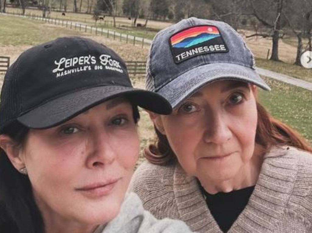 Shannen Doherty with her mother, Rosa Doherty. Picture: Supplied