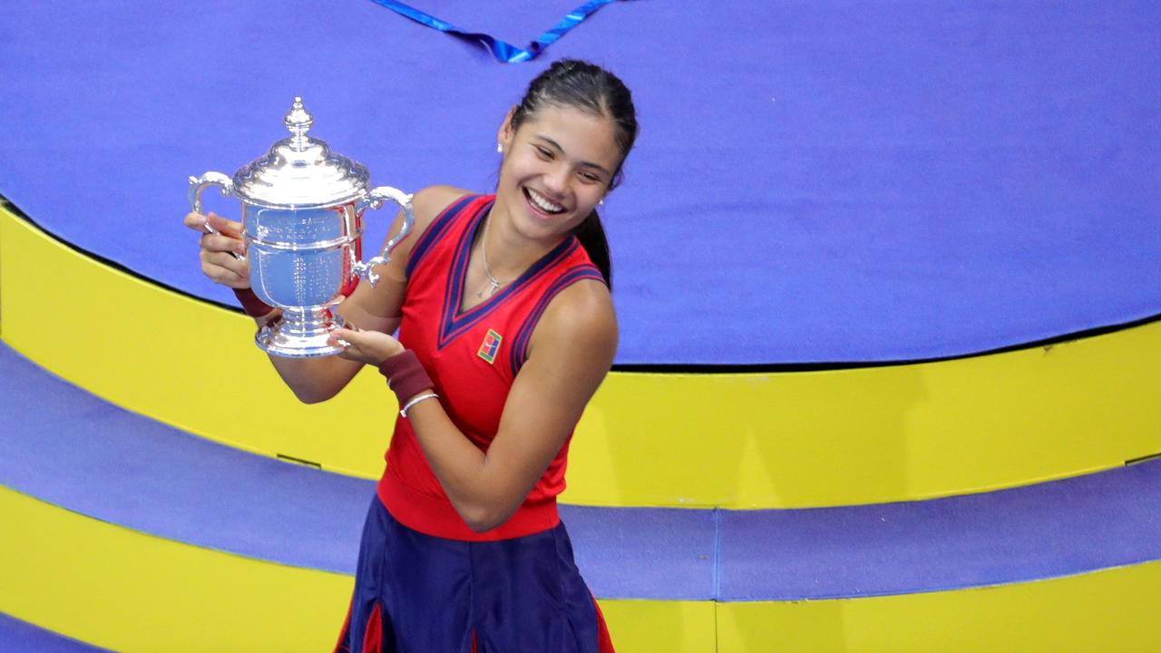 Emma Raducanu is on cloud nine. (Photo by Kena Betancur/AFP)