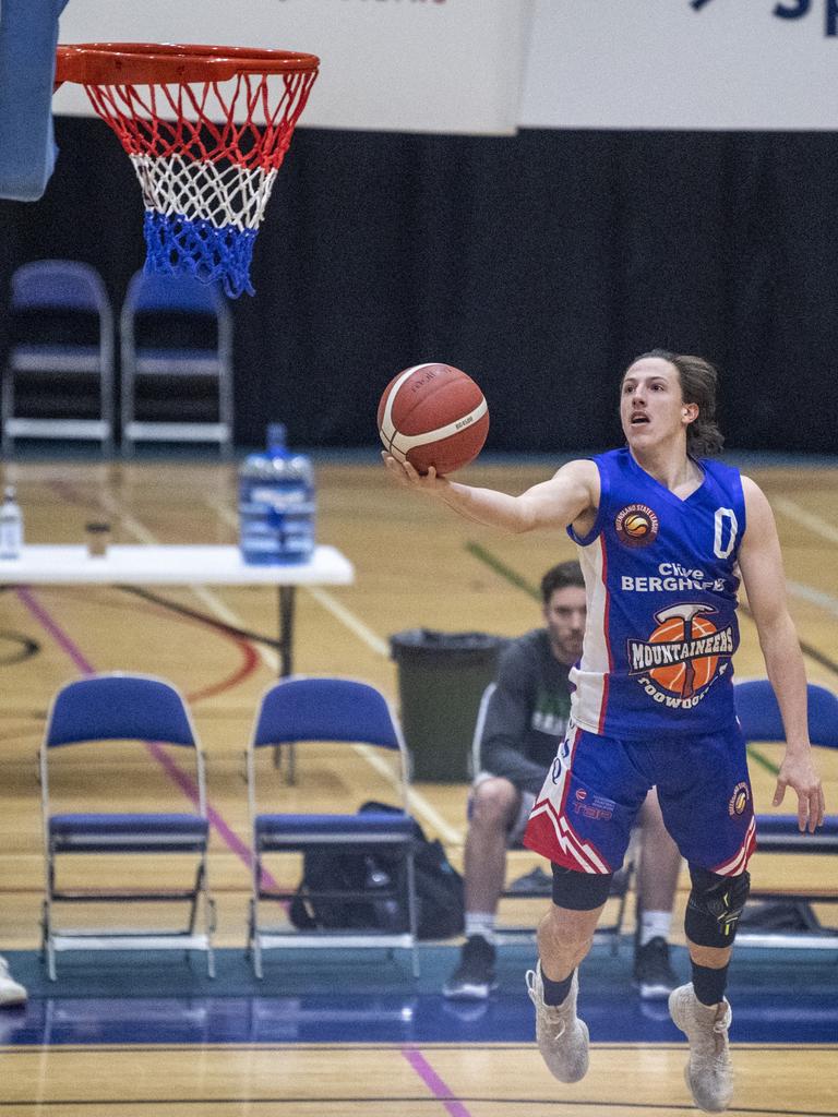 Joshua Allen, Mountaineers. QSL basketball mens, Mountaineers vs Gold Coast Rollers. Friday, June 18, 2021. Picture: Nev Madsen.
