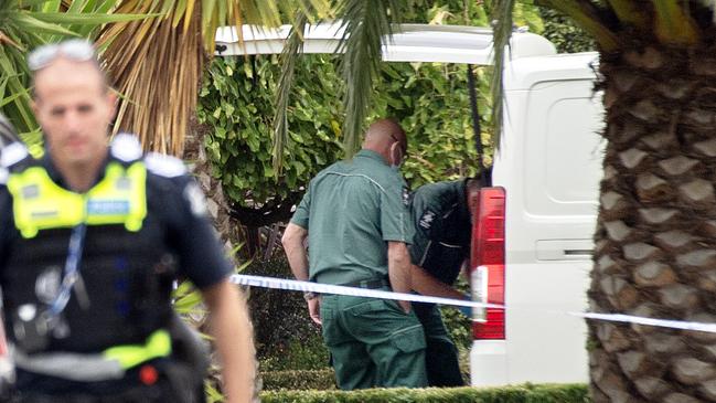 MELBOURNE AUSTRALIA - Newswire Photos MARCH 12TH 2024 : A man has been found dead outside a home on a quiet street in Buchanan Place Greenville, triggering an investigation by the homicide squad.PICTURE : NCA Newswire / Nicki Connolly