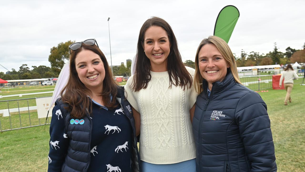 Spectators enjoying the Community Day at the Adelaide Equestrian Festival. Picture: Keryn Stevens