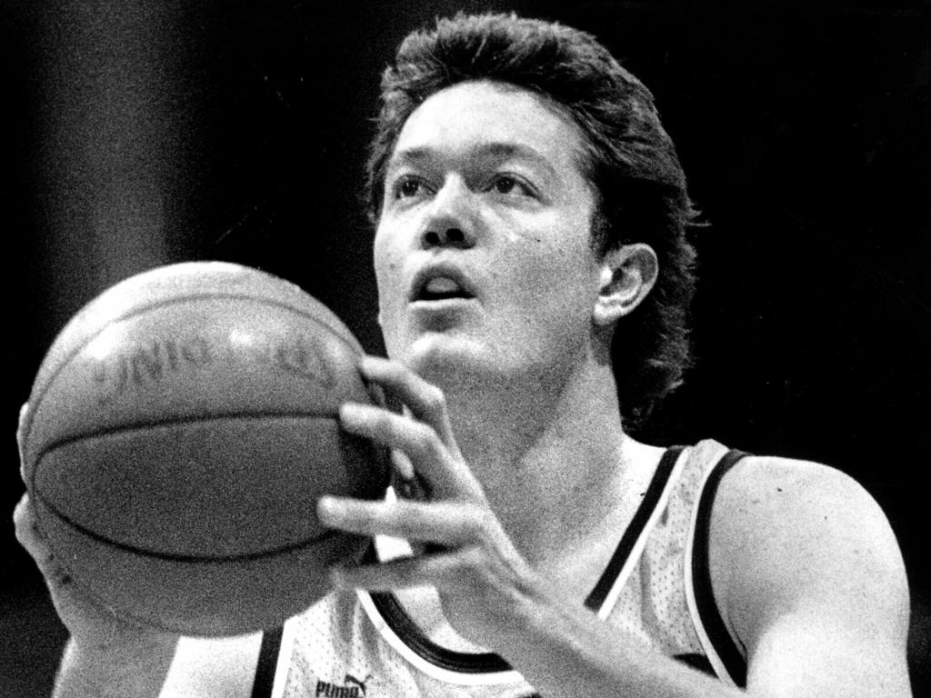Luc Longley is Australia's most accomplished NBA player and part of th, luc  longley