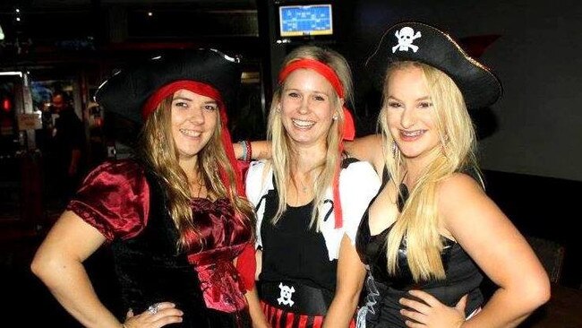 Nightlife at the Eyre Hotel, Whyalla in 2015