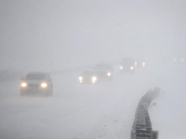 ‘Bomb cyclone’ to hit US east coast bringing brutal blizzards and ...