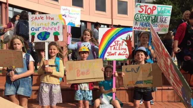 Students protest in Wellington this morning as part of a worldwide protest for climate. Picture: Twitter