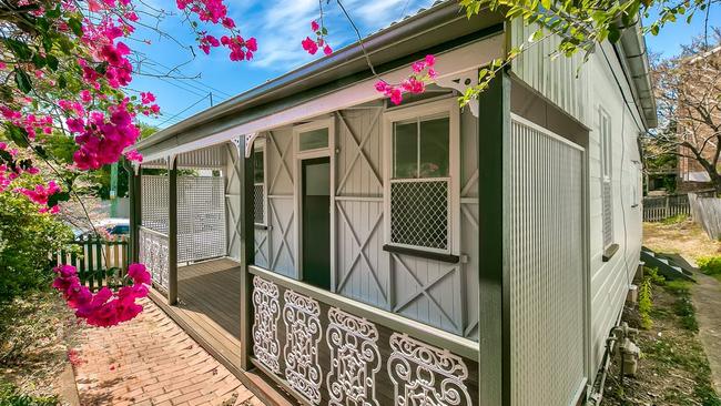 This tiny, two-bedroom cottage at 7 Cochrane Street, Paddington, is available for rent for $600 a week.