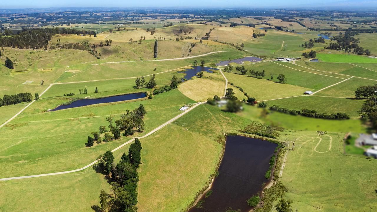 Inside the dairy farm sales that defied a year of declining values