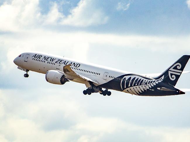 MELBOURNE, AUSTRALIA- NewsWire Photos APRIL 15 2021:  Air New Zealand flight takes off from Melbourne Airport. From April 19 International travel to New Zealand will resume.   NCA NewsWire / Sarah Matray