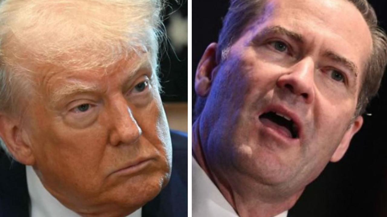 Top Trump official resigns after scandal