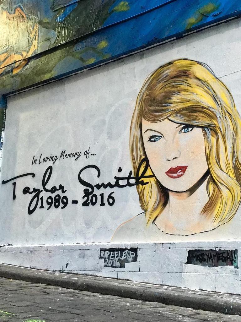 Lushsux depicts A-listers from around the world, including American pop singer Taylor Swift