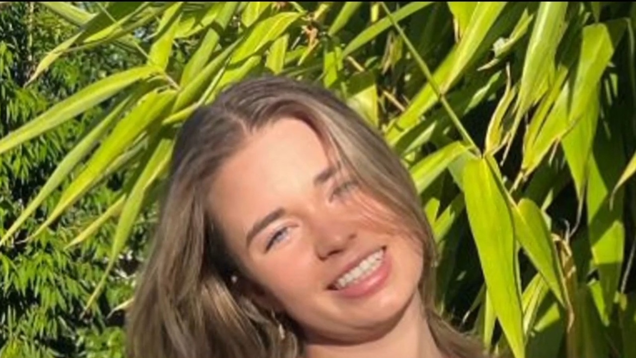 Holly Bowles’ family pays tribute to their daughter