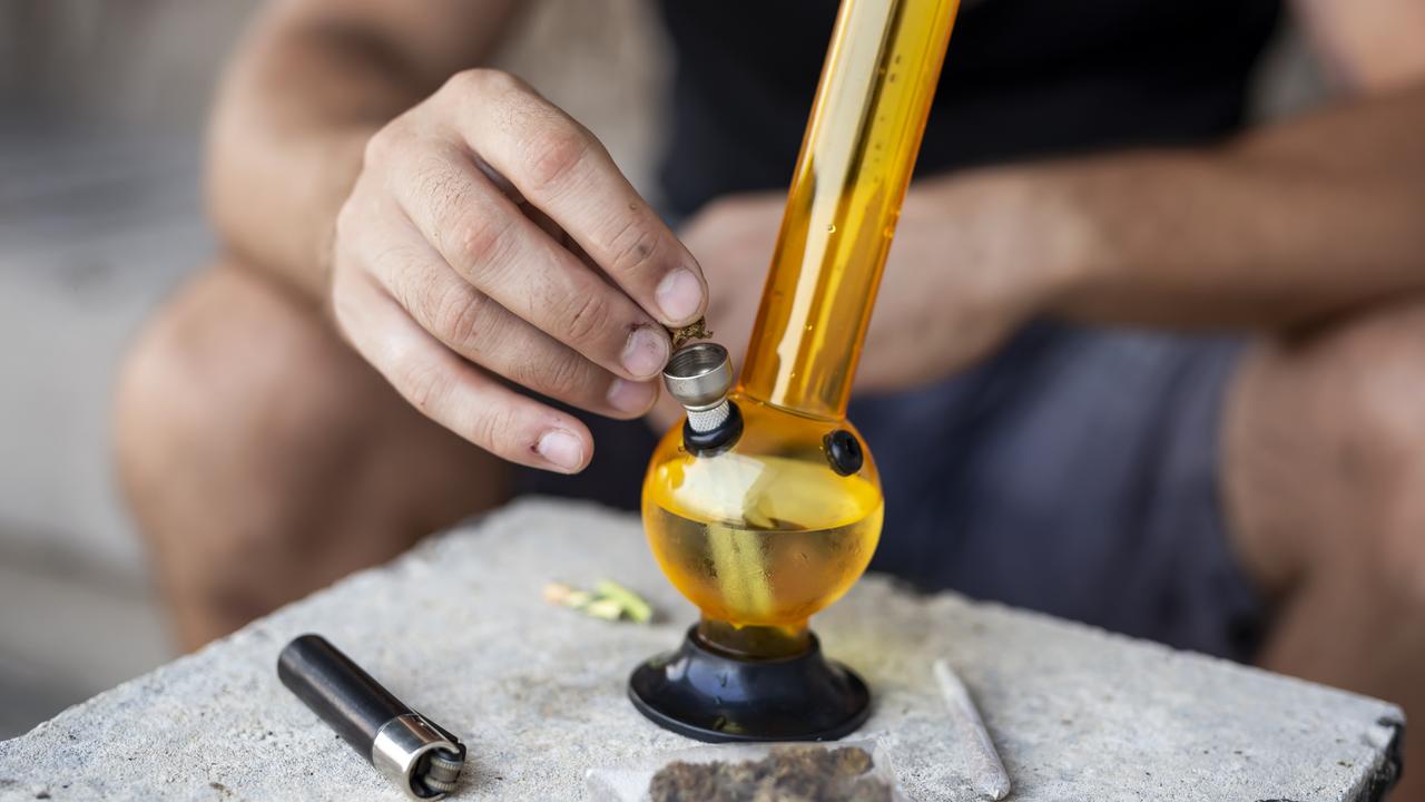 Victorians want to legalise pot but with one major restriction