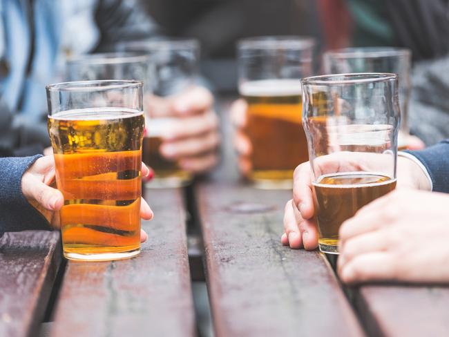 A study has found reducing alcohol consumption by three litres per year can reduce the risk of cancer.