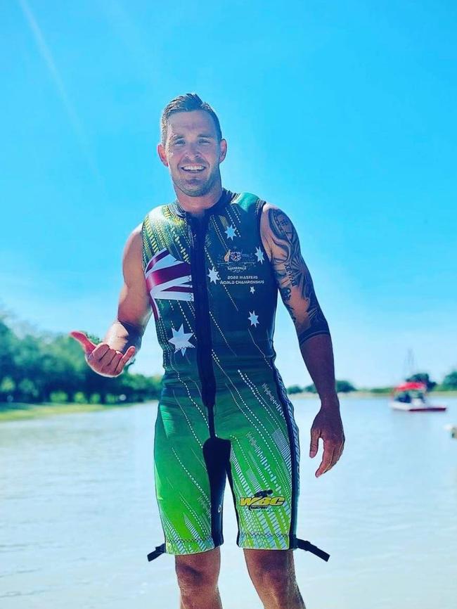 Luke Van Den Heuvel has taken out the title at the Barefoot Skiing World Championships in Texas.