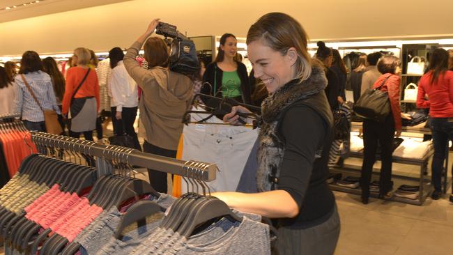 Global fashion giant Zara opens its first WA store at Garden City ...