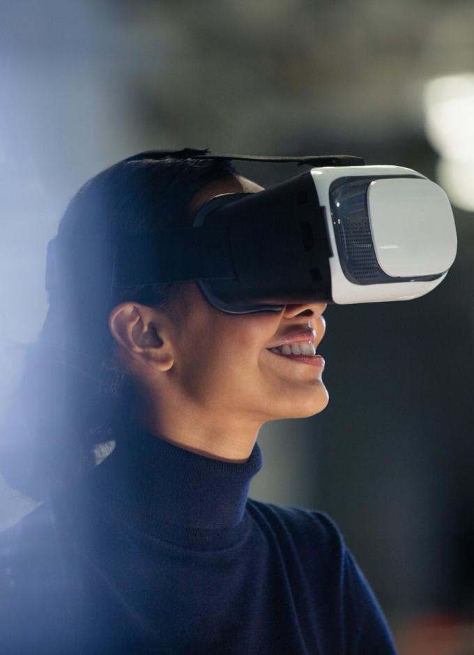 Vejfremstillingsproces Christchurch noget Can virtual reality make women's lives better? - Vogue Australia