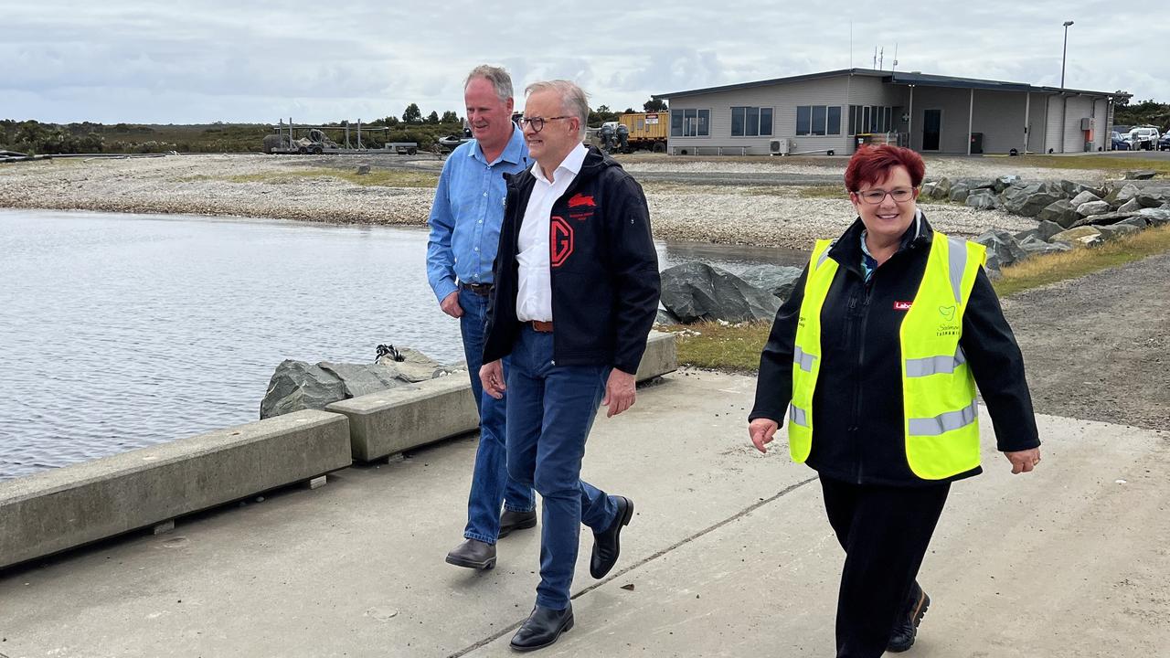 West Coast mayor Shane Pitt, Prime Minister Anthony Albanese, Senator Anne Urquhart at the Tassal salmon farm in Strahan Tasmania. Picture: Simon McGuire