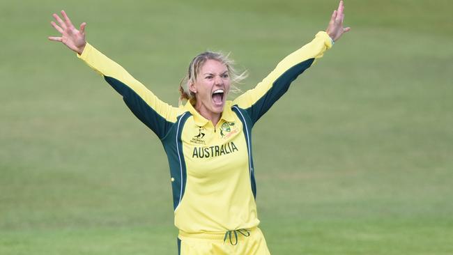 Kristen Beams took three wickets against Pakistan.