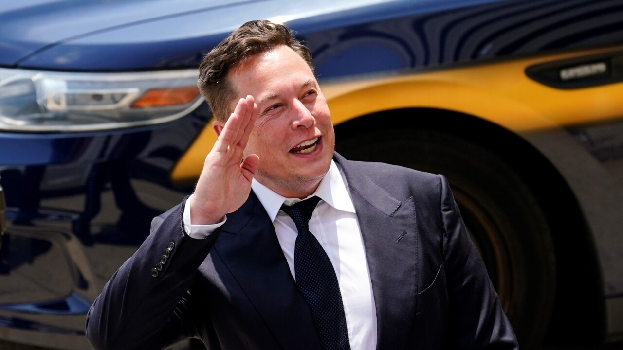 Elon Musk calls for the US to increase oil and gas output ‘immediately’