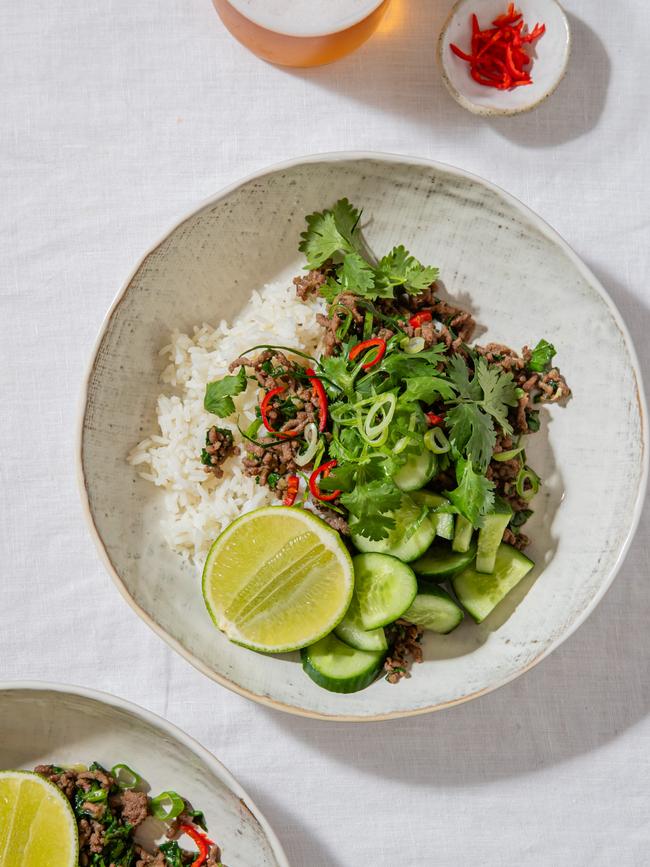 Lemongrass beef bowl, recipe by Elizabeth Hewson. Photo: Nikki To / TWAM