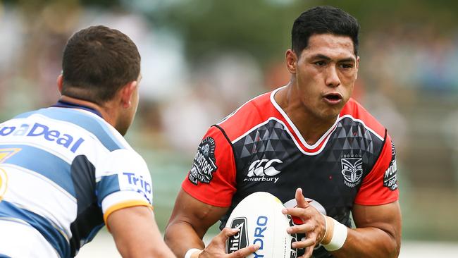 Roger Tuivasa-Sheck of the Warriors in action.