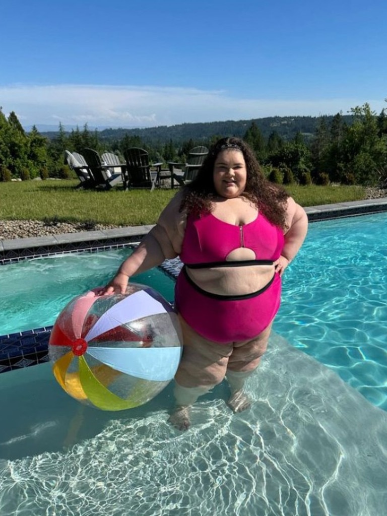 Plus-size influencer calls for hotels to widen hallways, lifts and bathrooms