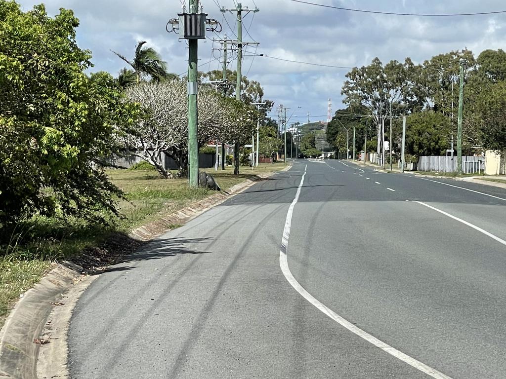 A 38-year-old Mackay man was seriously injured after he was struck in a hit and run on Andergrove Rd just down from Ferngrove Lane. Picture: Janessa Ekert