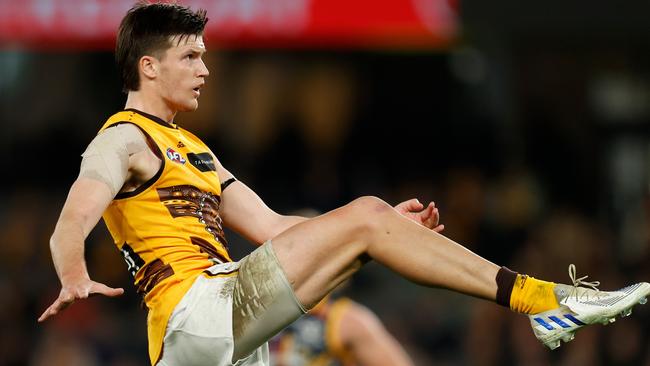 Hawthorn claims the “early signs” suggest the injury will not need surgery.