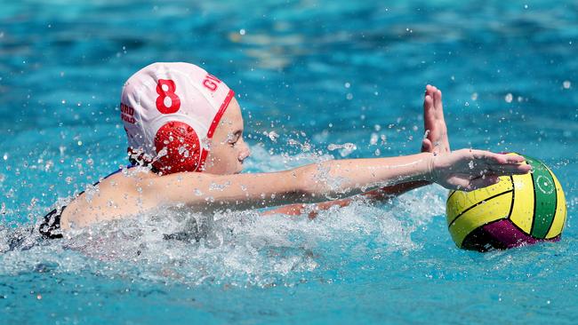 Gosford’s Lily Meser during the under-14 clash against Wyong at Gosford Pool on Saturday. Picture: Sue Graham