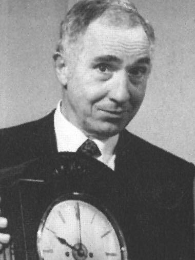 Actors Nigel Hawthorne as Sir Humphrey Appleby