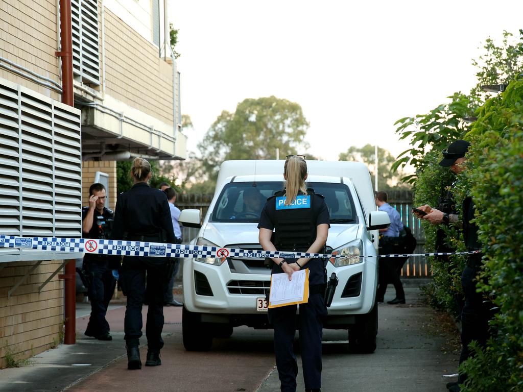 Woman found dead inside Brisbane unit | news.com.au — Australia’s ...