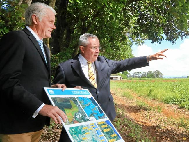 NSW State Health Minister Brad Hazzard inspects the site of the new Tweed River Hospital at Kingscliff with State Member Geoff Provest.