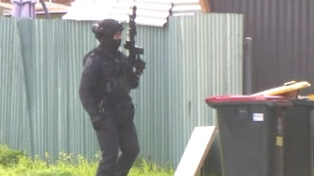 Star Group officers surrounded a house in Adelaide's north hunting wanted man Vincent Waretini after the alleged kidnapping in Hope Valley. Photo: 10NewsFirst Adelaide