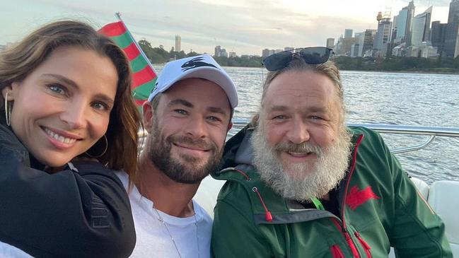 Elsa Pataky, Chris Hemsworth and Rusty.