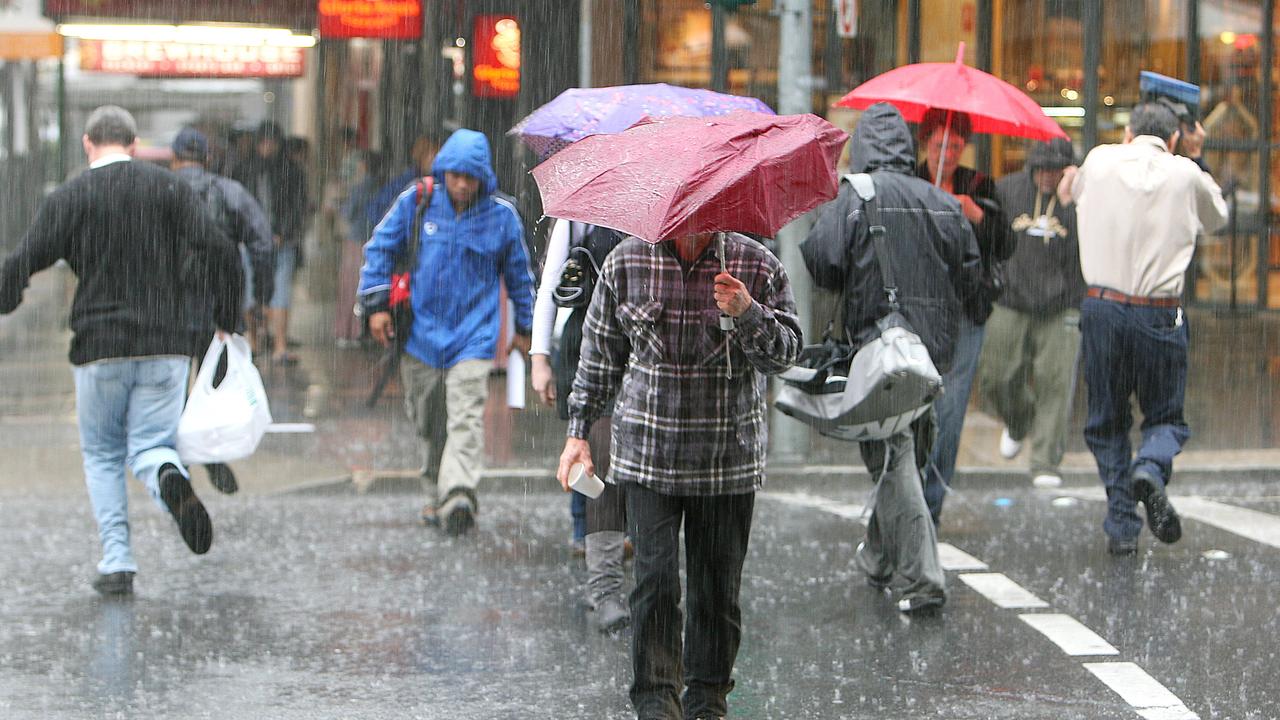 Dramatic change in weather: Rain, wintry temperatures forecast in ...