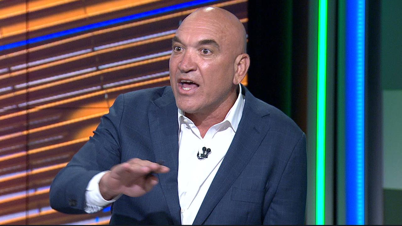 Gorden Tallis isn't happy with the Broncos.