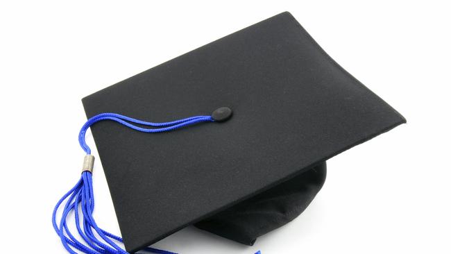 graduation cap pic : Thinkstock