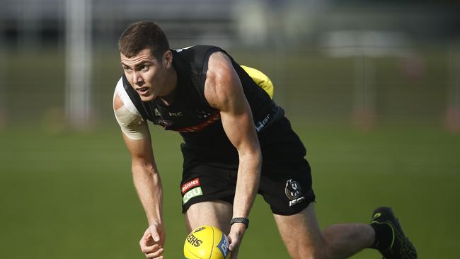 Mason Cox is back for the Pies.