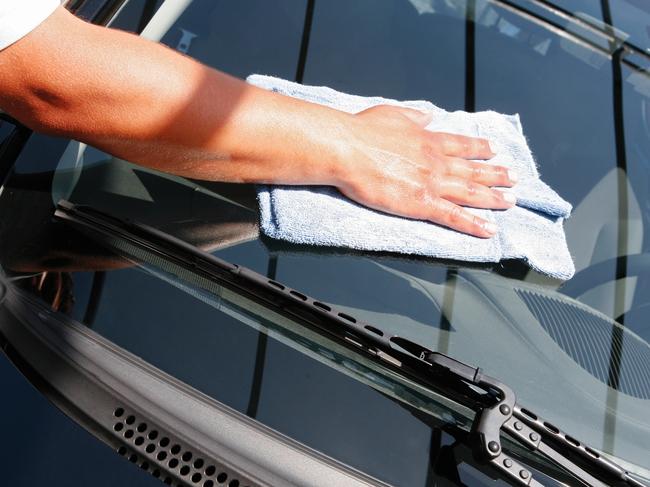 A man was charged $50 for paying a window washer. Picture: iStock