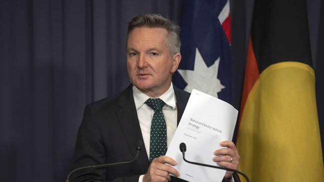 Energy Minister Chris Bowen. Picture: NCA NewsWire / Gary Ramage